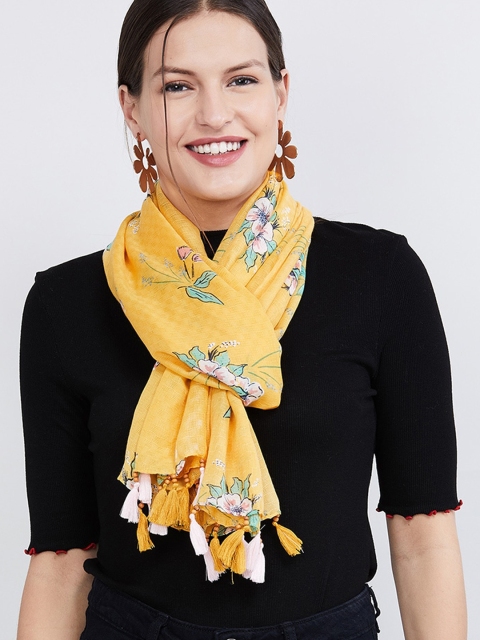 

max Women Yellow & White Printed Scarf