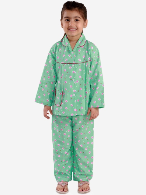 

KID1 Girls Green & Pink Printed Night Suit