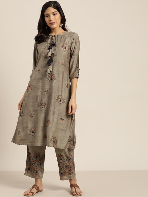

Sangria Women Grey Embroidered A-Line Kurta