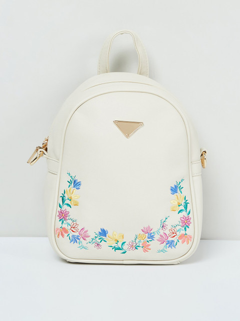 

max Women Off-White Geometric Backpack