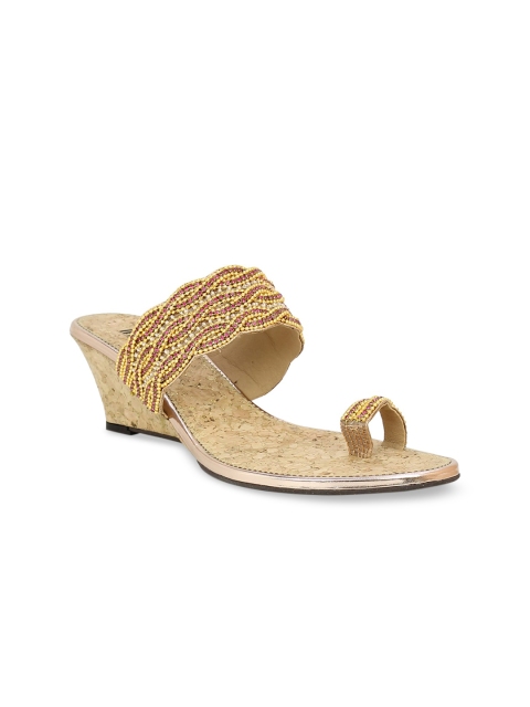 

Inc 5 Women Gold-Toned Woven Design Sandals
