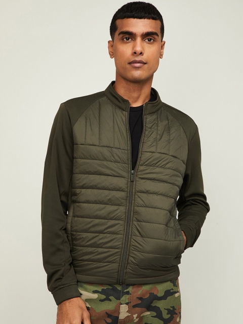

Fame Forever by Lifestyle Men Green Colourblocked Bomber