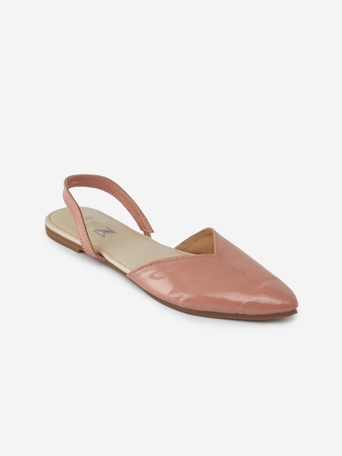 

THE MADRAS TRUNK Women Beige Solid Leather Mules