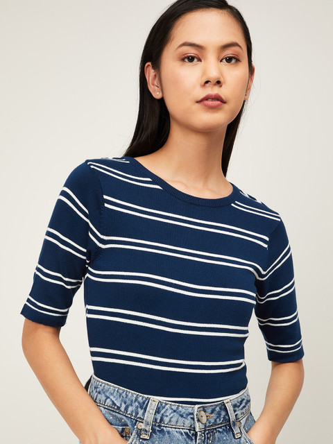 

Bossini Women Blue Striped Top