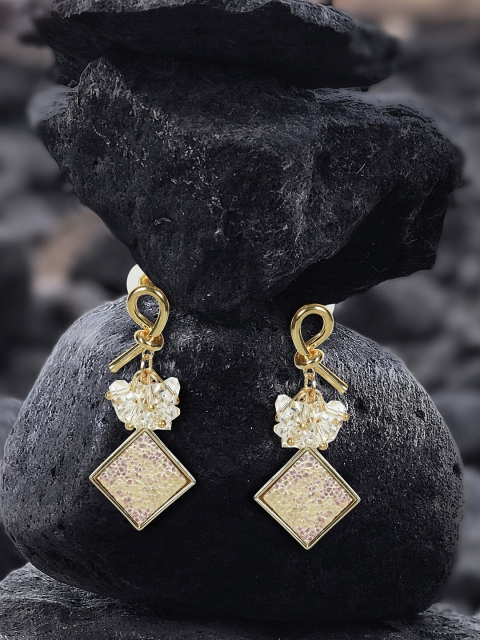 

MIDASKART Gold-Toned Contemporary Drop Earrings