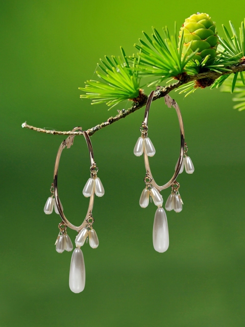 

MIDASKART Gold-Toned Contemporary Drop Earrings