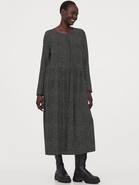 

H&M Women Black & White Calf-Length Dress