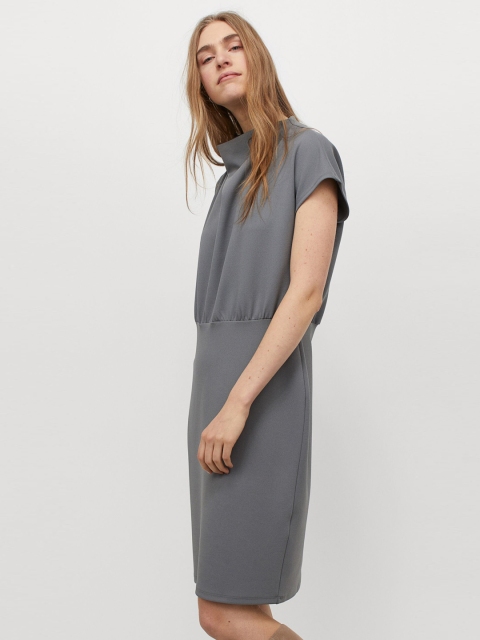 

H&M Women Grey Cap-Sleeved Dress