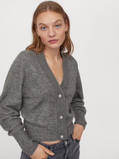 

H&M Women Grey Solid Knitted Cardigan