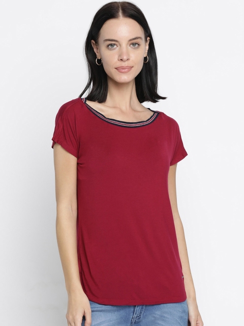 

Pepe Jeans Red Top with Contrast Taping Neck