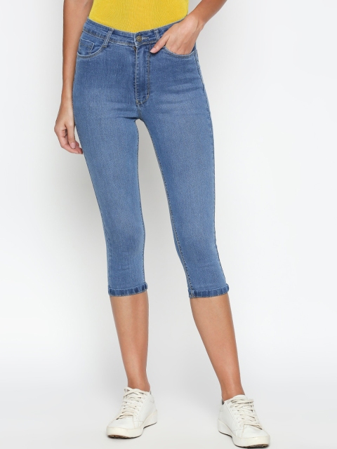 

fungus Women Blue Solid Denim Slim-Fit Capris