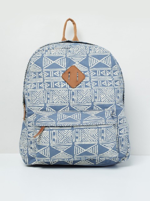 

max Women Blue & White Graphic Backpack