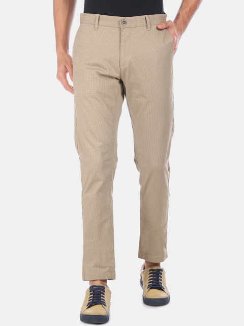 

U.S. Polo Assn. Men Beige & Khaki Regular Fit Self Design Regular Trousers