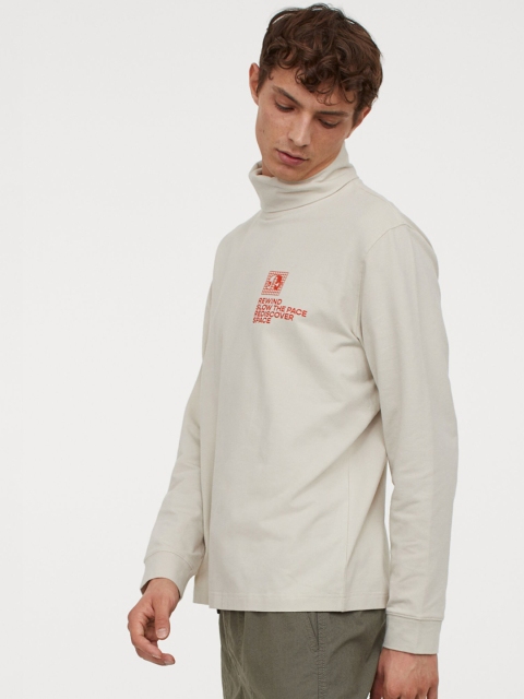 

H&M Men Beige Printed Polo Neck Top
