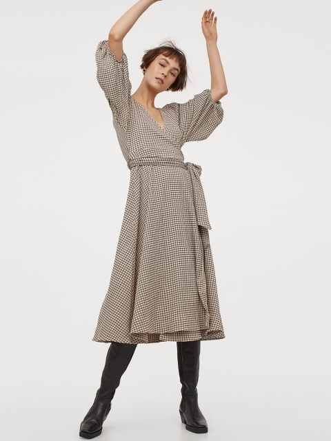 

H&M Beige Jersey Wrap Dress