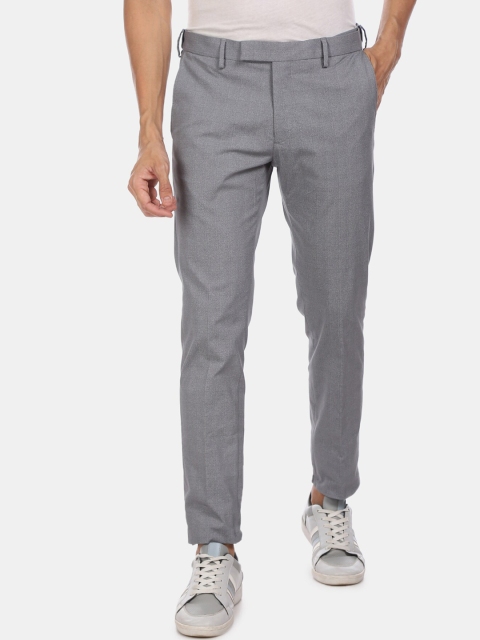 

U.S. Polo Assn. Men Grey Regular Fit Solid Regular Trousers