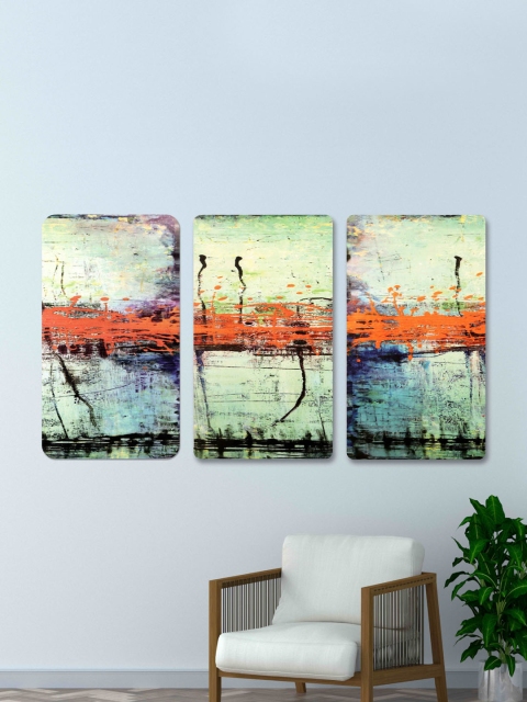 

POSH-N-PLUSH White & Blue Gratitude Is My Attitude Wall Art