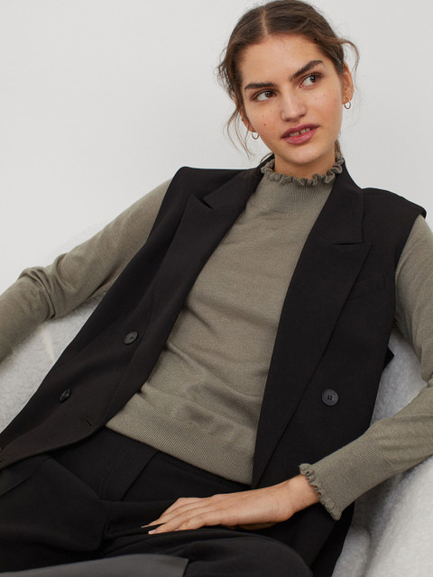 

H&M Women Grey Fine-Knit Turtle Neck Jumper