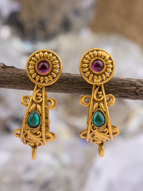 

Alankruthi Gold-Plated Classic Studs