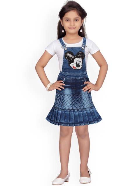 

Aarika Girls White Printed Pinafore Dress With TShirt