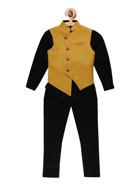 

Blue Giraffe Boys Black & Gold-Toned Solid Shirt with Pyjamas