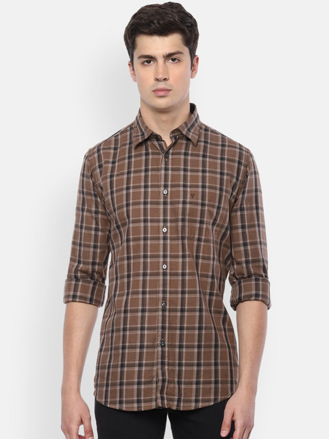 

Van Heusen Sport Men Brown Slim Fit Checked Casual Shirt