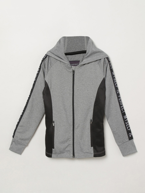 

max Girls Grey Solid Hooded Sweatshirt