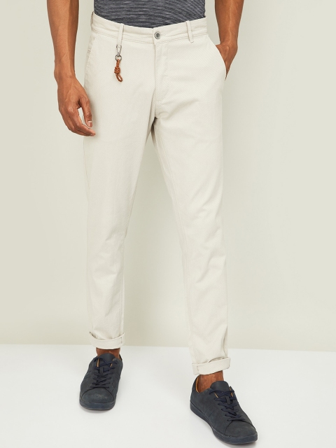 

CODE by Lifestyle Men Beige Slim Fit Solid Regular Trousers