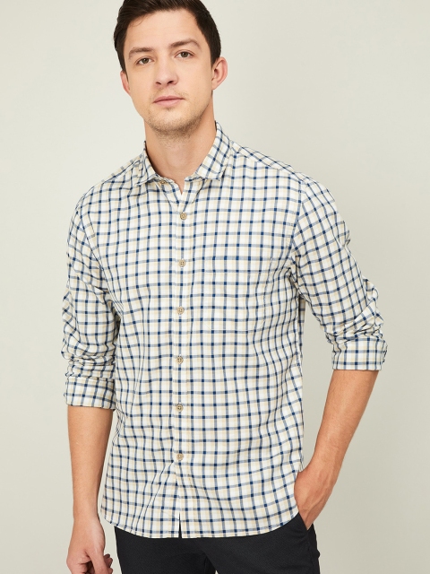 

CODE by Lifestyle Men Beige Regular Fit Checked Casual Shirt