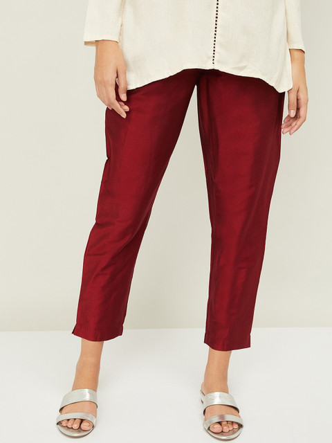 

Melange by Lifestyle Women Maroon Regular Fit Solid Regular Trousers