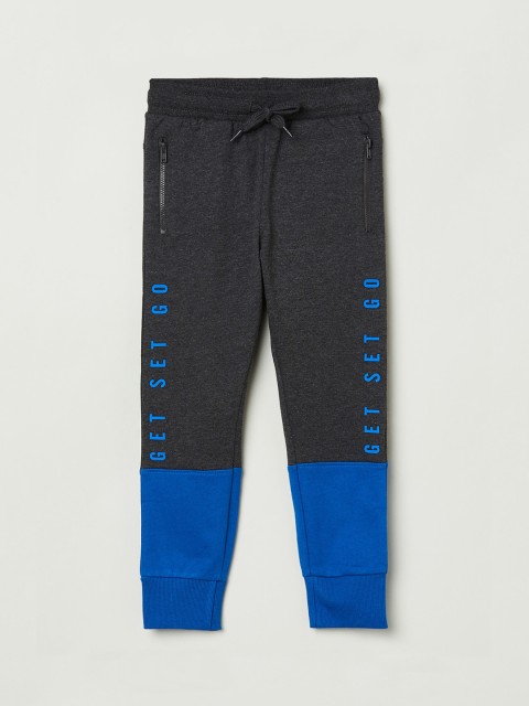 

max Boys Charcoal Grey & Blue Colourblocked Joggers