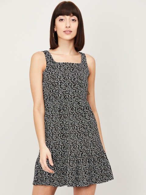 

Ginger by Lifestyle Women Black & White Floral Printed Fit and Flare Dress