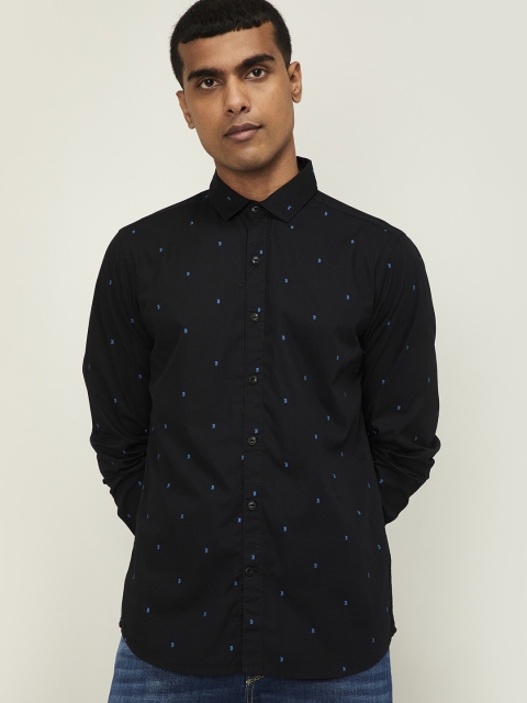 

UCLA Men Black & Blue Slim Fit Printed Casual Shirt