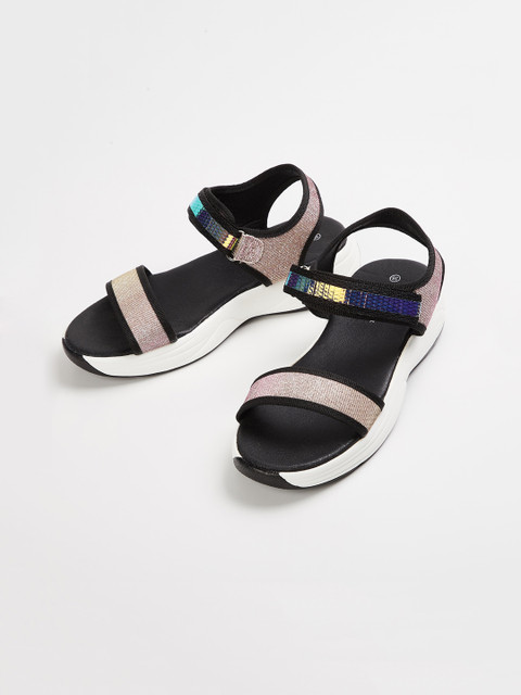 

Fame Forever by Lifestyle Girls Black Colourblocked PU Open Toe Flats