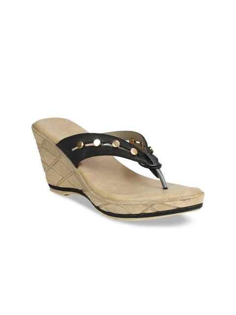 

Inc 5 Women Black Embellished Wedges