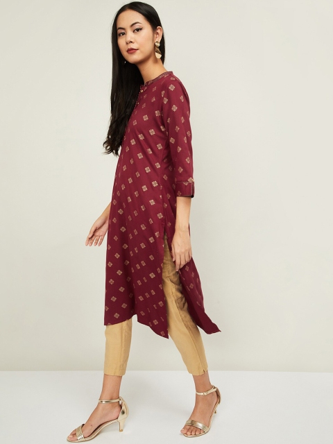 

Melange by Lifestyle Women Maroon Printed Straight Kurta