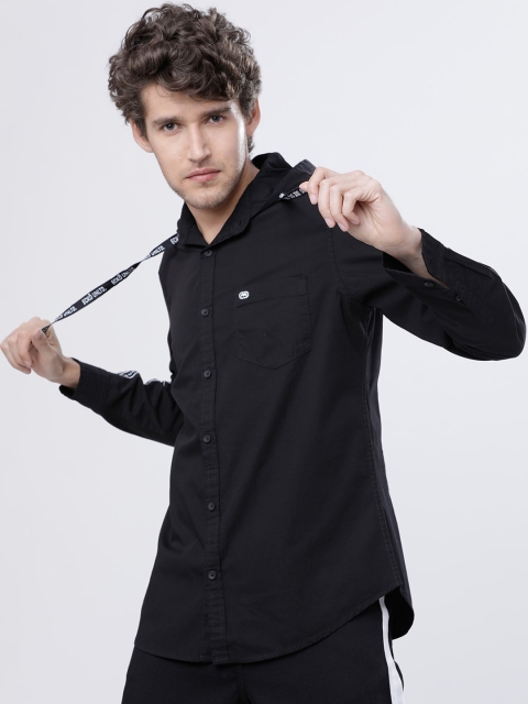 

Ecko Unltd Men Black Slim Fit Solid Casual Shirt