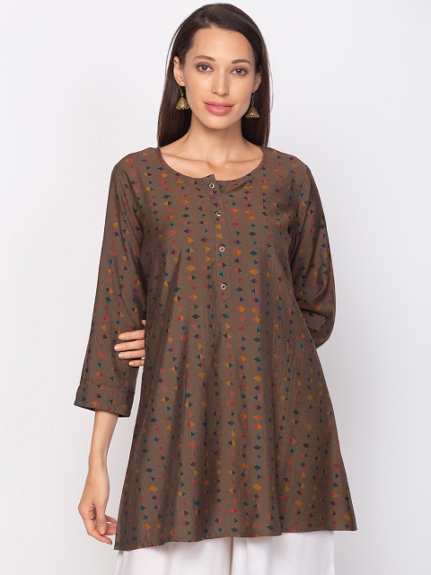 

TANKHI Women Brown & Red Printed A-Line Kurti
