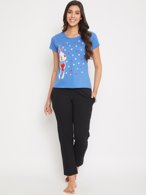 

Clovia Women Blue & Black Printed Night Suit
