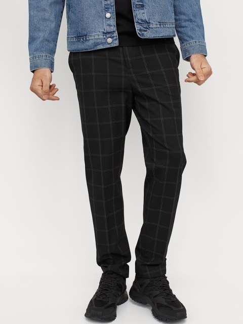 

H&M Men Black Slim Fit Cigarette Trousers
