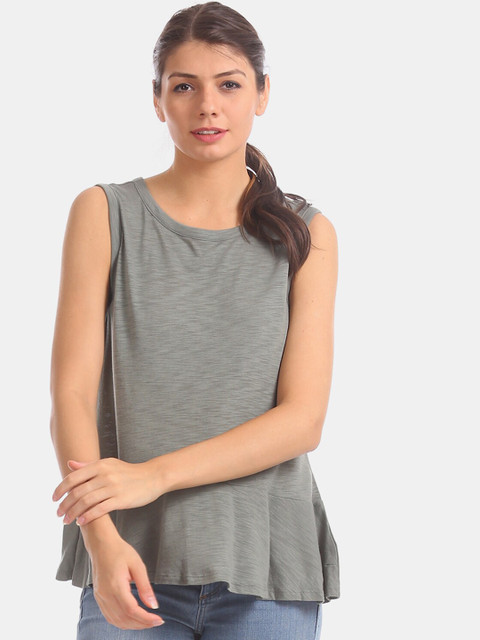 

GAP Grey Solid Tank Top