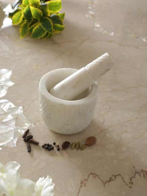 

Amoliconcepts White Hand Carved Mortar & Pastel