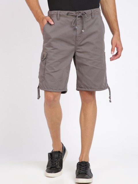 

Breakbounce Men Grey Solid Loose Fit Cargo Shorts