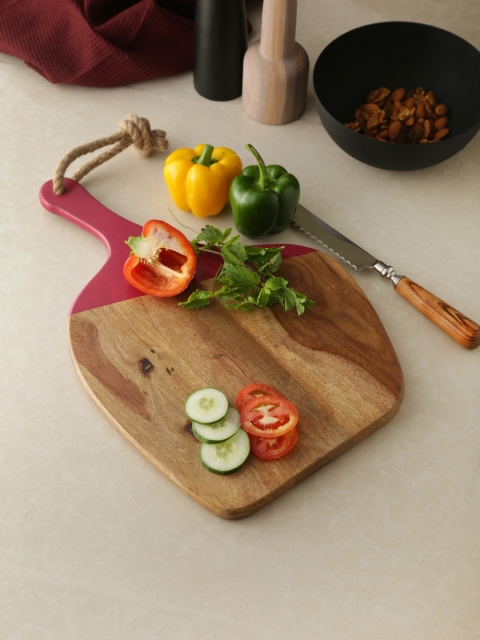 

Amoliconcepts Brown & Red Wooden Chopping Board