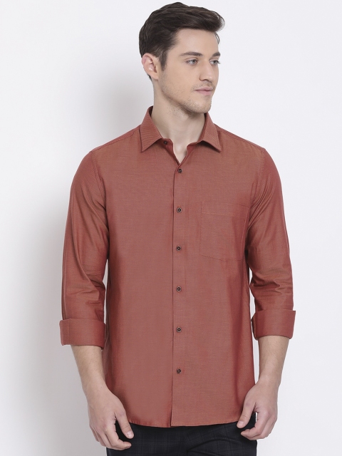 

Turtle Men Orange Slim Fit Solid Casual Shirt