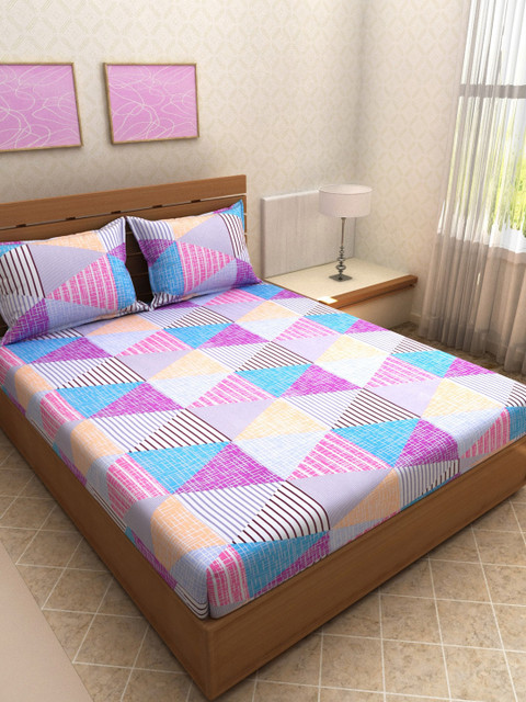 

Aura Purple & White Geometric 144 TC Cotton 1 Queen Bedsheet with 2 Pillow Covers
