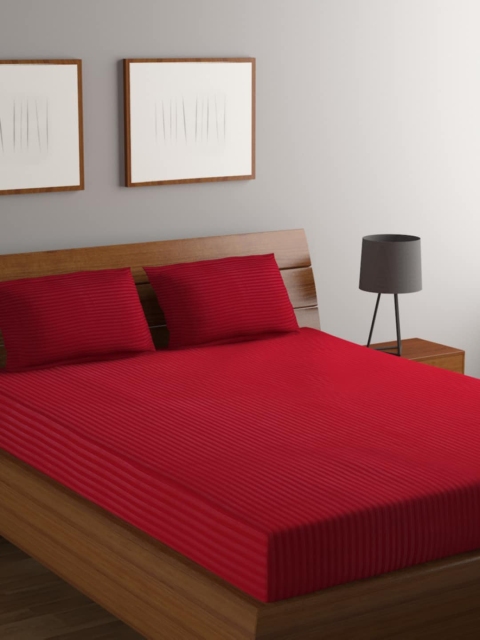 

Bromwick Red Striped 180 TC Polycotton 1 Queen Bedsheet with 2 Pillow Covers