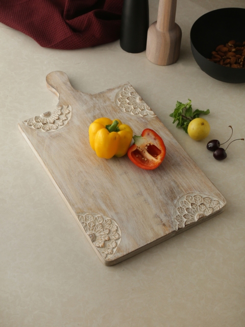 

Amoliconcepts White & Beige Floral Design Wooden Hand Crafted Chopping Board