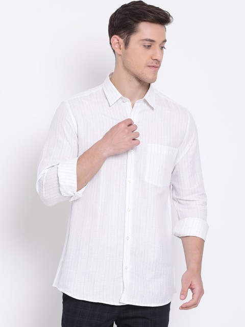 

Turtle Men White Slim Fit Striped Casual Shirt