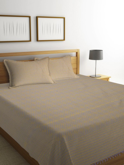 

NEUDIS Yellow & Purple Hand Woven Jacquard Double King Bed Cover With 2 Pillow Covers